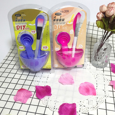 Bộ Dụng Cụ Trộn Bột Đắp Mặt Nạ 4 In 1 Florami (Màu Ngẫu Nhiên)