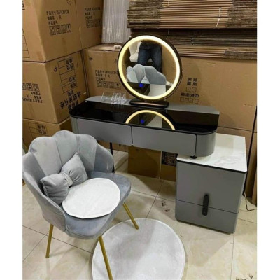 Top mẫu bàn trang điểm cao cấp xu hướng mới nhất 2023