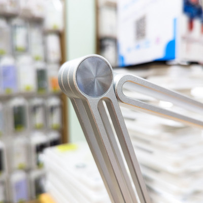 Giá đỡ dành cho iPad/máy tính bảng/điện thoại kẹp bàn 3 khúc cao 78cm hiệu Zaki - Hàng Nhập Khẩu