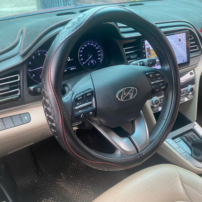 Bọc vô lăng cao cấp Macsim mã L38T-2 mới chất liệu da thật - Khâu tay 100% phù hợp các loại xe