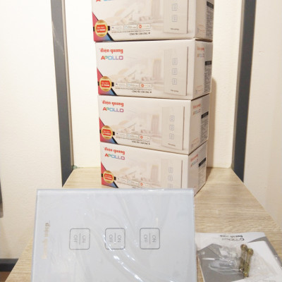 [Smart Điện Quang] Công Tắc Cảm Ứng Apollo Điện Quang ĐQ SW1.1 R 03 01 WiFi
