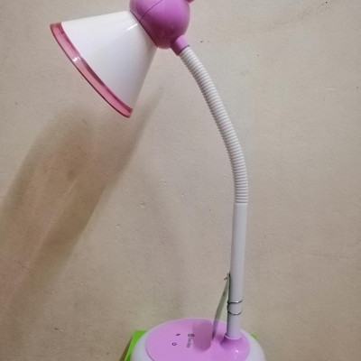 Đèn bàn LED cảm ứng bảo vệ thị lực Rạng Đông , Model RD-RL-31.LED