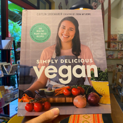 Sách - Simply Vegan Baking by Freya Cox - Sách Nấu Ăn/ Cookbook in English