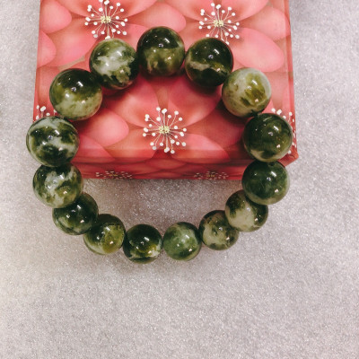 Vòng tay cẩm thạch cho nam giới ngọc của Việt Nam