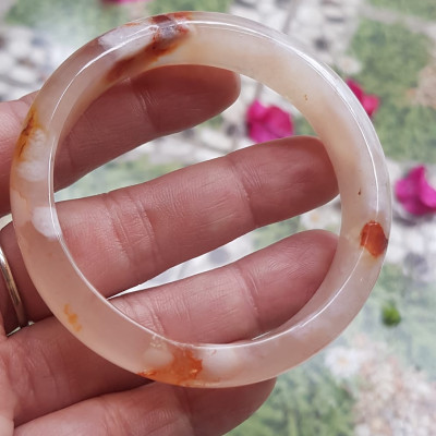 Vòng tay Nữ Bản Hẹ Đá Mã Não Bông Vàng trắng đều đẹp Vòng Ni 52mm x cao 13,5mm x dầy 4mm Nữ 50kg - 52kg đeo xinh đẹp ạ