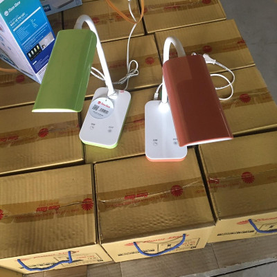 Đèn bàn học LED cảm ứng RD- RL-20 V2.LED giao màu ngẫn nhiên