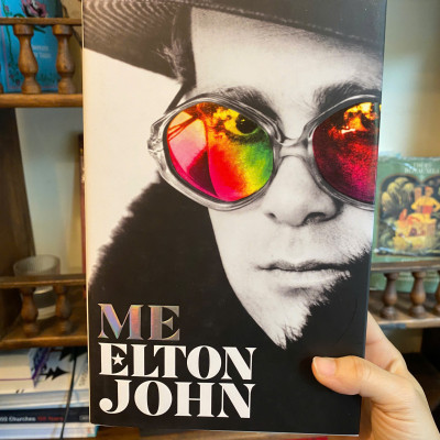 Sách - Me: An Autobiography by Elton John | Memoir / Music / Nonfiction / Ngoại văn Bìa cứng