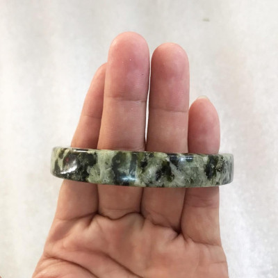 Vòng tay vuông ngọc thật nhiều màu,nhiều size cho mệnh Kim Mộc Thủy Hỏa Thổ