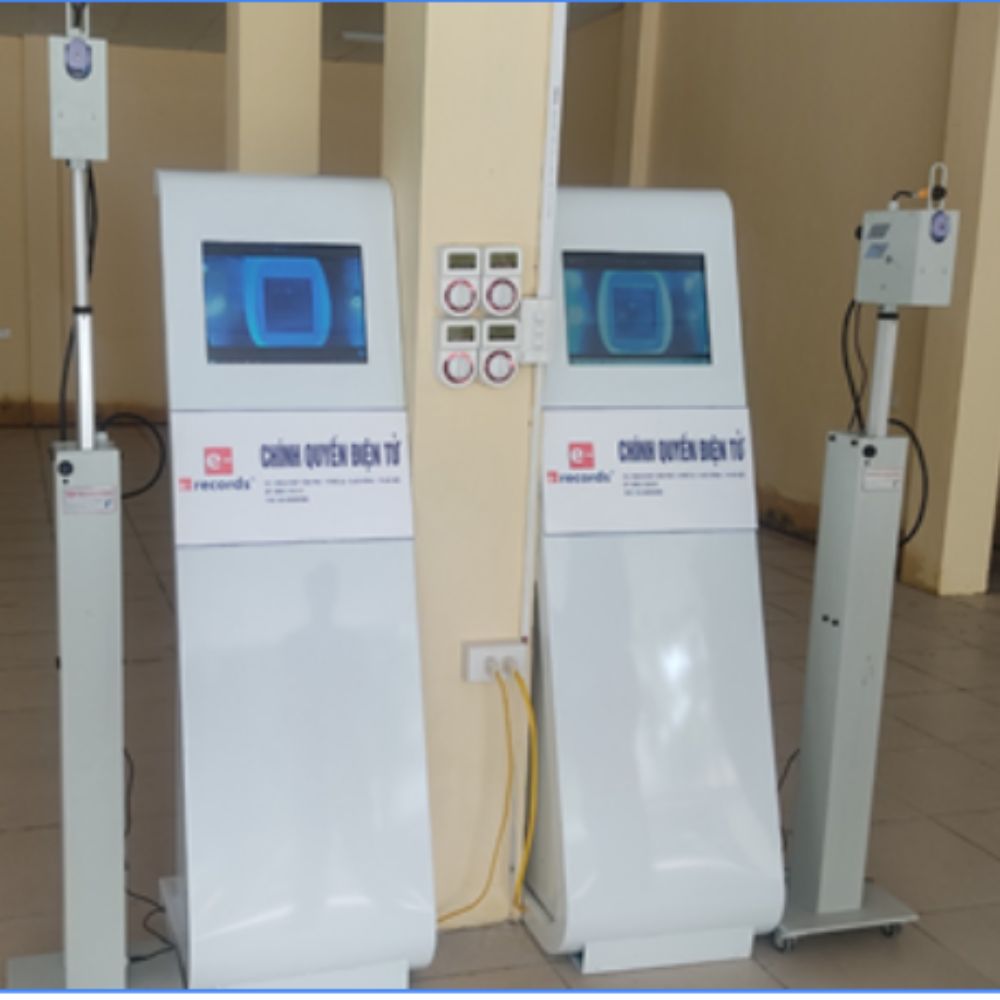 Máy Đo Nhiệt Trán Tự Động Shintekno