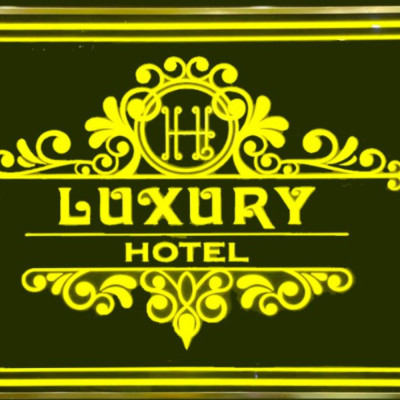 Khách sạn Luxury Vương