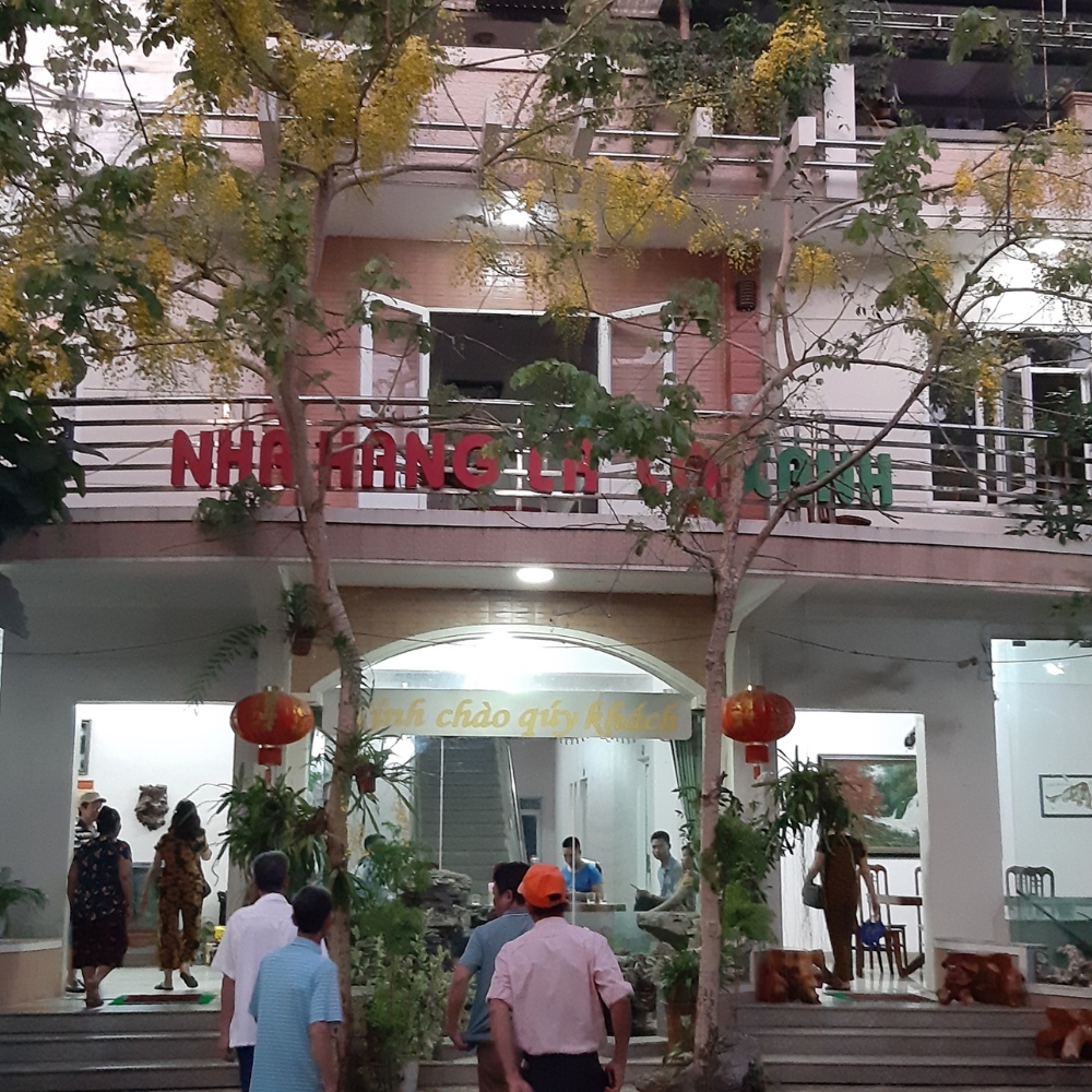 Nhà Hàng Lá Cọ Xanh