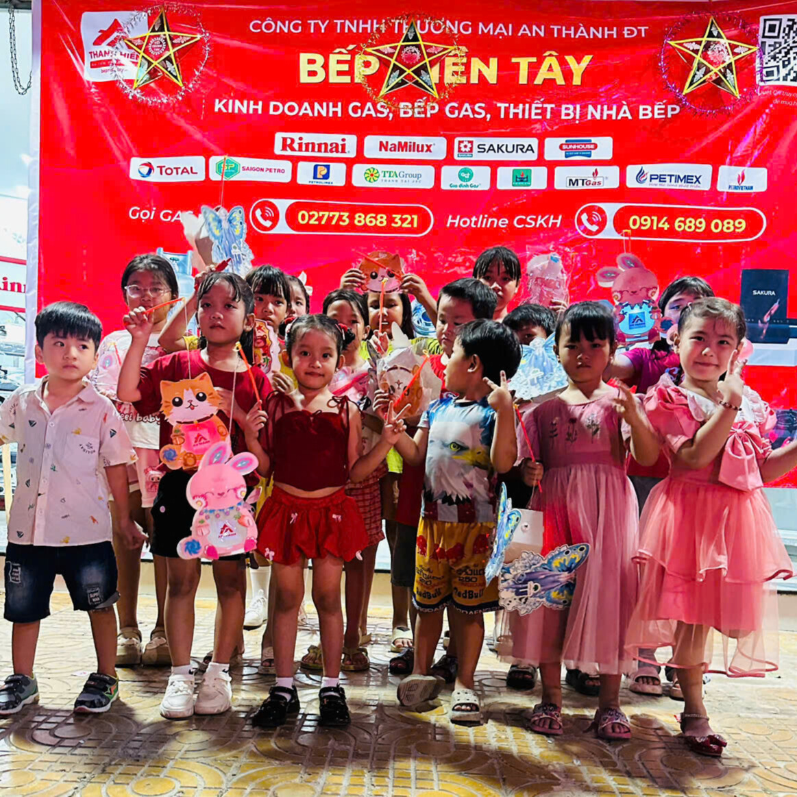 Những Khoảnh Khắc Ấm Áp Và Hạnh Phúc Của Nhà Gas An Thành Trong Đêm Hội Trăng Rằm