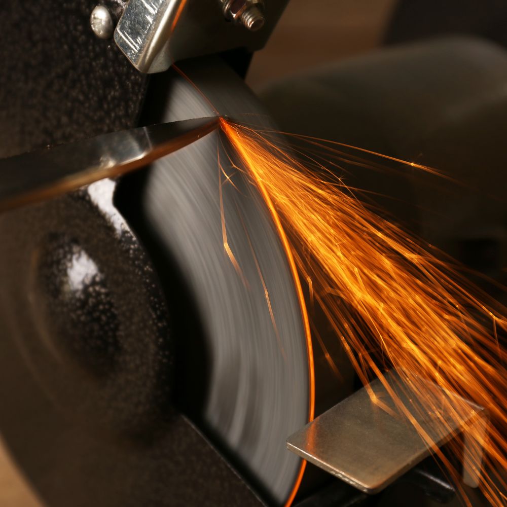 Trải Nghiệm Thực Tế Khi Đặt Gia Công Thép Số Lượng Lớn Tại HST