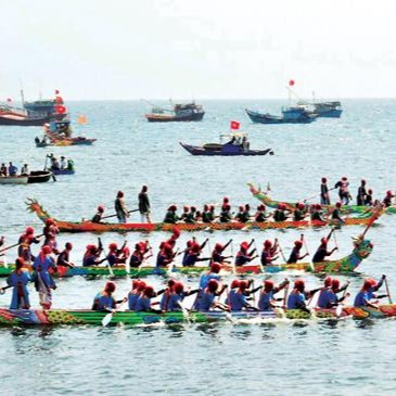 Lễ Hội Đua Thuyền Tứ Linh Ở Lý Sơn