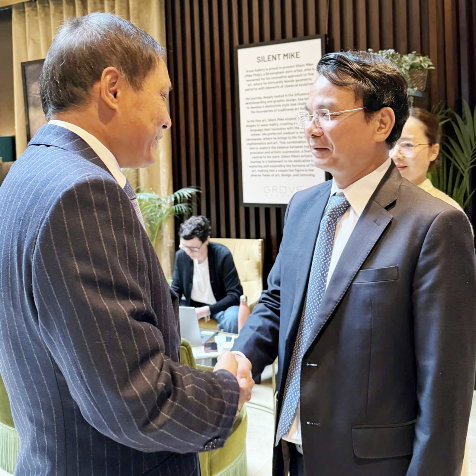 Vĩnh Phúc Kêu Gọi Đầu Tư Vào Công Nghệ Cao Tại Hội Nghị Xúc Tiến Đầu Tư Ở London