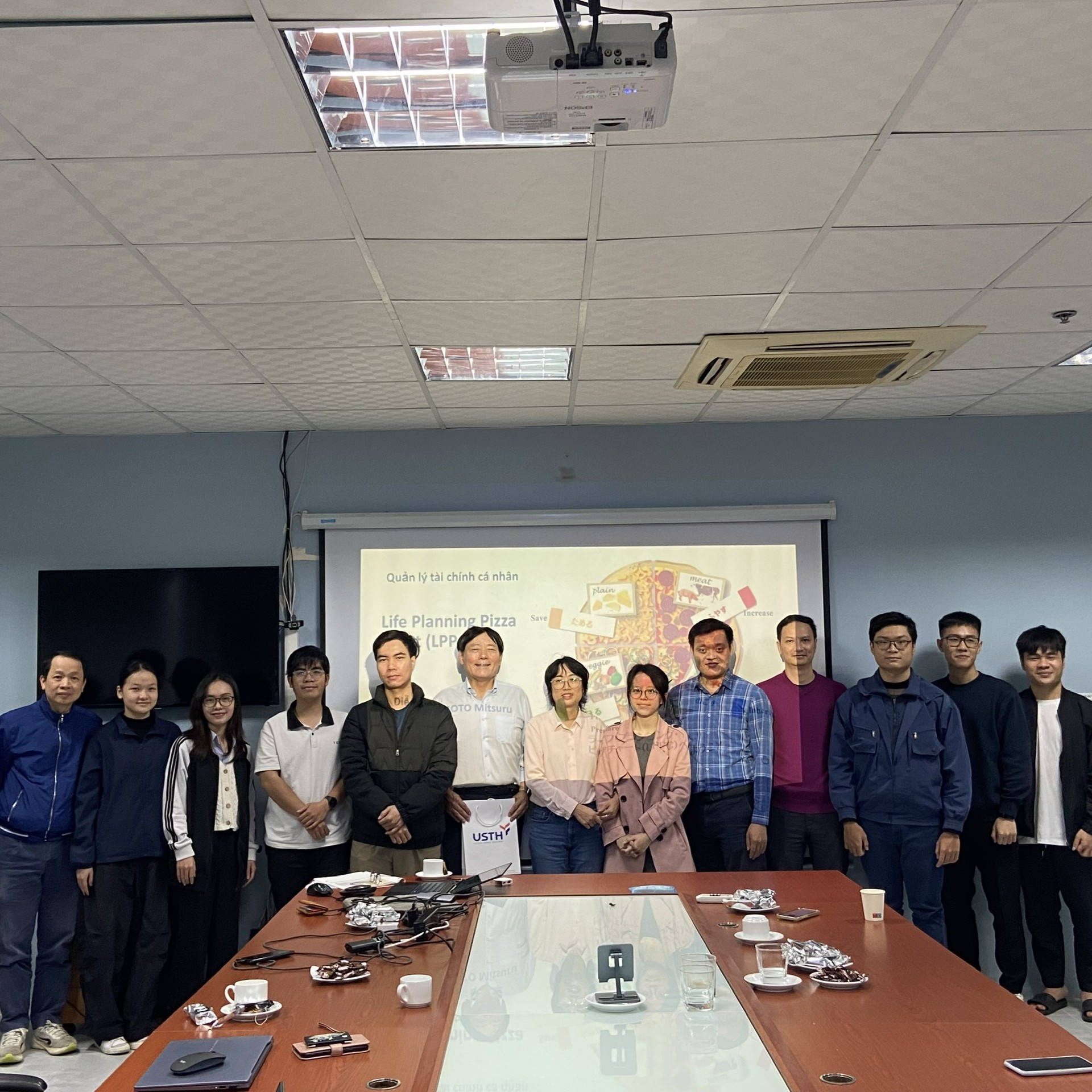 Vietnam Financial Markets In English