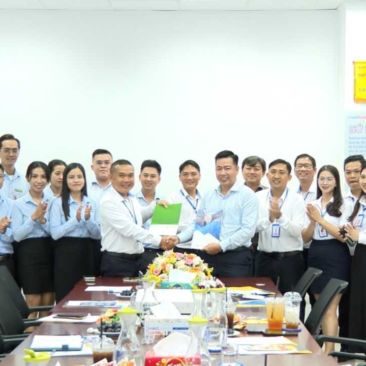 Mobifone Và VPBank Ký Kết Thoả Thuận Hợp Tác