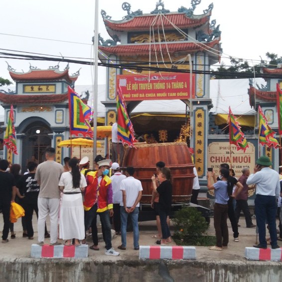 Lễ Hội Bà Chúa Muối