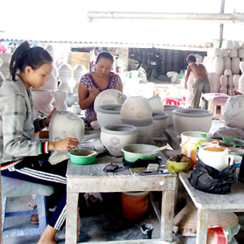 Làng Gốm Tân Vạn