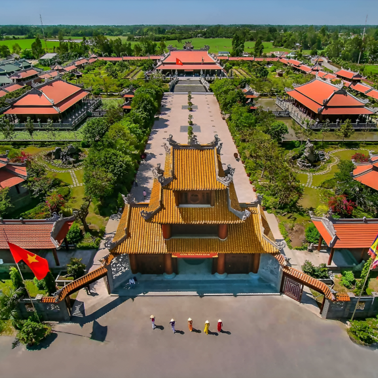 Khu Du Lịch Văn Hóa Phương Nam  - Điểm Hẹn Cuối Tuần Cho Du Khách Yêu Không Gian Xanh và Văn Hoá Nam Bộ