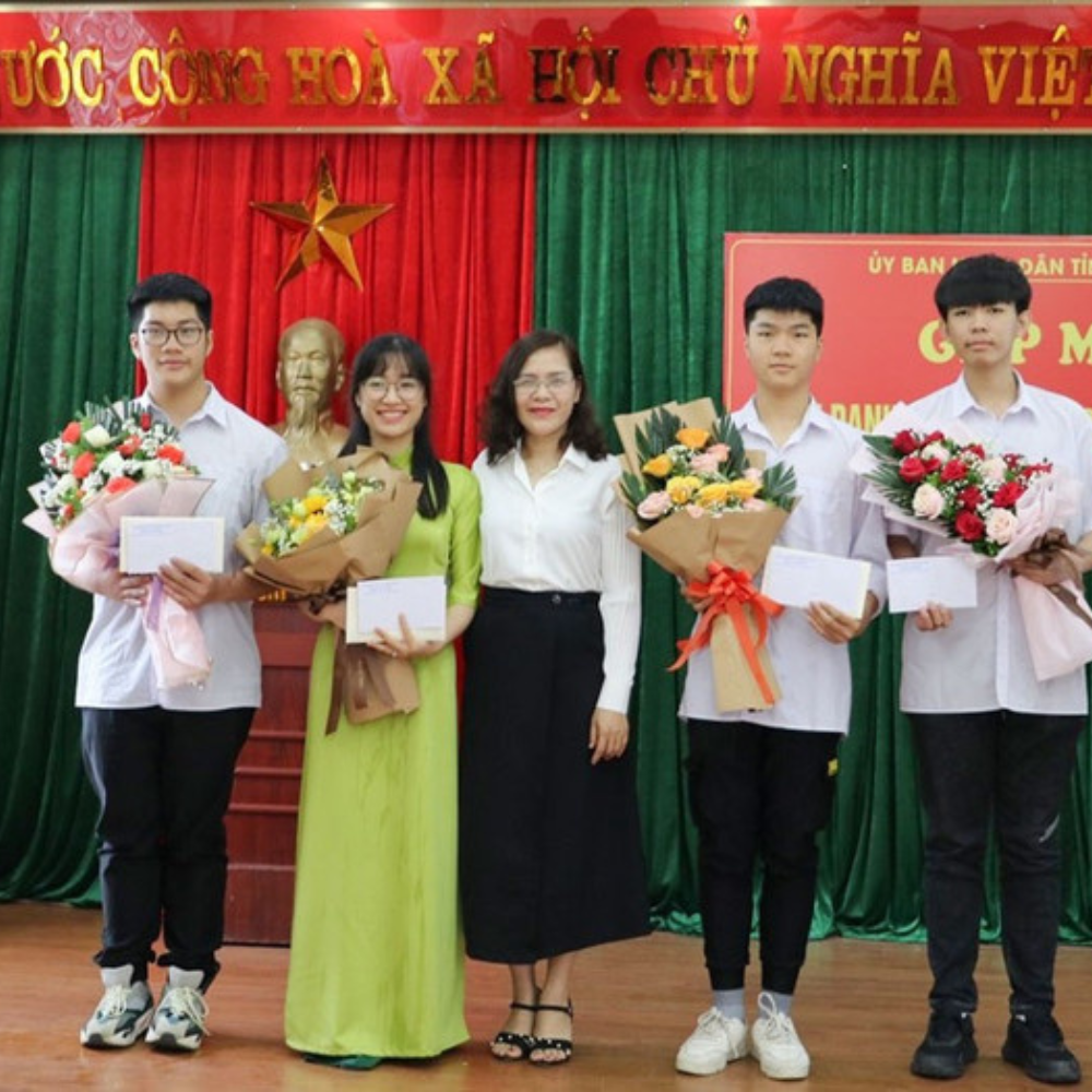 Giáo Dục Cao Bằng Thích Ứng Đổi Mới, Vun Đắp Ước Mơ Vùng Cao