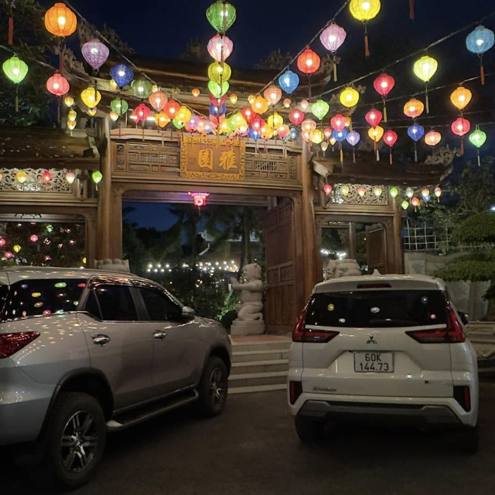 Nhà Hàng Nhã Viên Quán