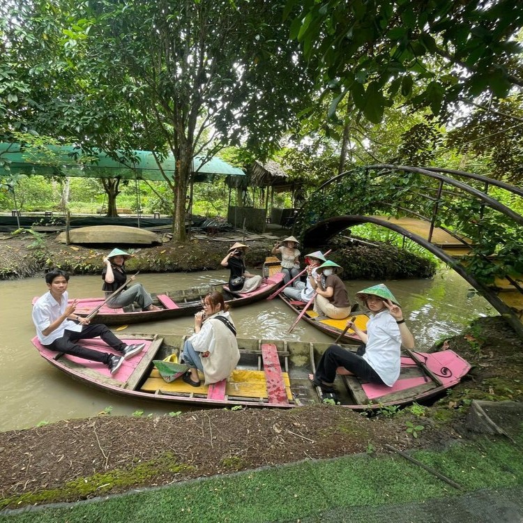 Một Ngày Trải Nghiệm Miệt Vườn Tại Tuấn Tường: Từ Sáng Đến Chiều Không Bỏ Lỡ Gì