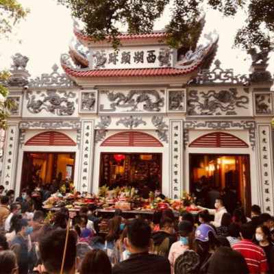 Lễ Hội Phủ Tây Hồ