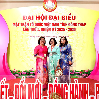 Hội Nữ Doanh Nhân Đồng Tháp Trao Nhà Đại Đoàn Kết Và Tham Dự Đại Hội Đại Biểu MTTQ Tỉnh Đồng Tháp Lần Thứ I