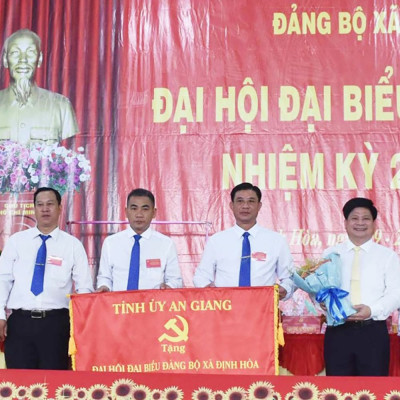 Đồng Chí Trương Minh Khiêm Giữ Chức Bí Thư Đảng Ủy Xã Định Hòa