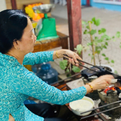 Trải Nghiệm Làm Bánh Dân Gian Cùng Cô Sáu