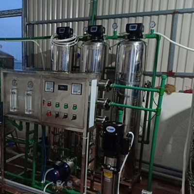 Tại Sao Nên Chọn Máy Lọc Nước RO Công Nghiệp 1000 lít/giờ Cho Nhà Máy Và Khách Sạn Lớn?