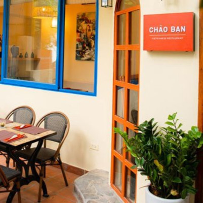 Tiệm Ăn Chào Bạn
