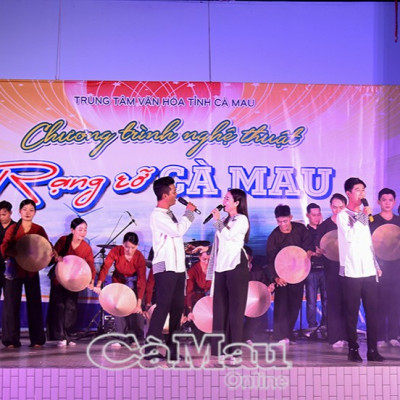 Chương Trình Nghệ Thuật "Rạng Rỡ Cà Mau": Thanh Âm Của Niềm Tin, Khát Vọng