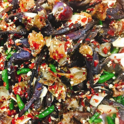 Cách Trộn Ba Khía Tỏi Ớt Ngon Khó Cưỡng