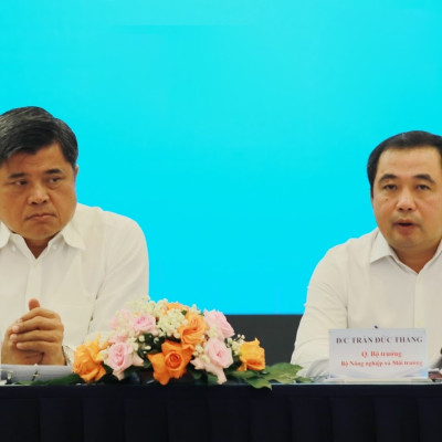 Xuất Khẩu Nông Lâm Thủy Sản 2025: Mục Tiêu 65 Tỷ USD Trong Tầm Tay