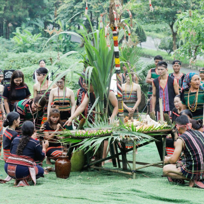 Lễ Sum Họp Cộng Đồng Của Đồng Bào M’nông