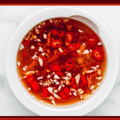 Vì Sao Nước Mắm Truyền Thống Là Quà Biếu Được Ưa Chuộng? Món Quà Nhỏ Mang Hương Vị Lớn