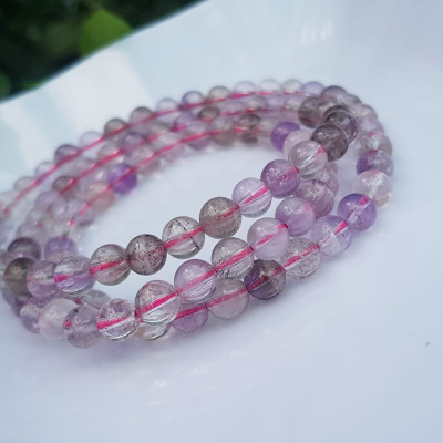 Vòng Tay phong thủy Đá Super Seven tự nhiên bóng đẹp Size vòng hạt 6mm kiểu quấn tay 3 vòng đẹp lắm ạ Super Seven màu tím tím trắng bóng thiệt là đẹp ạ