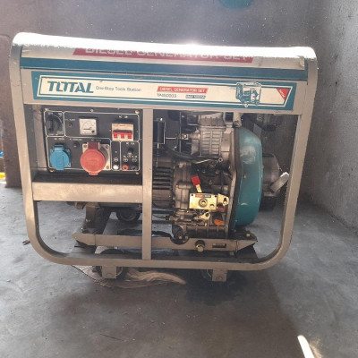 MÁY PHÁT ĐIỆN DẦU DIESEL (4 THÌ, OHV, 13HP) 5.0KVA TOTAL TP450003 - HÀNG CHÍNH HÃNG