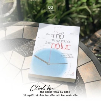 Sách: Combo Cùng Bạn Trẻ Vượt Chông Gai : Thay Đổi Một Suy Nghĩ - Kỷ Luật Làm Nên Con Người - Khi Bạn Đang Mơ