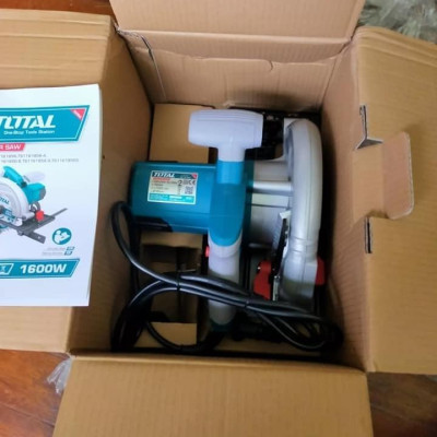 MÁY CƯA ĐĨA 1600W 185MM TOTAL TS1161856 - HÀNG CHÍNH HÃNG