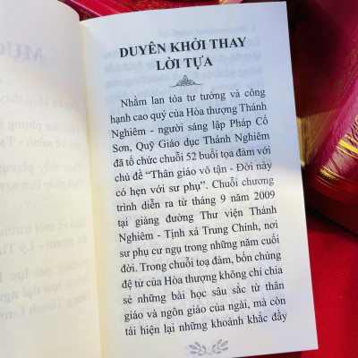 Sách - Có hẹn với sư phụ 8 - Hòa thượng Thánh Nghiêm - Vĩnh nghiêm Books