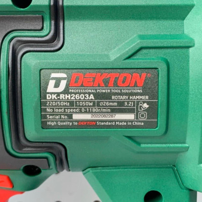 MÁY KHOAN ĐỤC 3 CHỨC NĂNG TAY CẦM CHỬ U 1050W 26MM DEKTON DK-RH2603A - HÀNG CHÍNH HÃNG