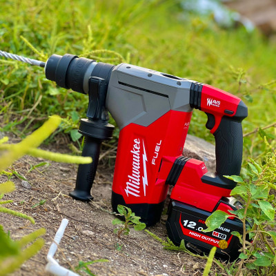 MÁY KHOAN BÊ TÔNG MILWAUKEE M18 FHPX-0X0 ( MÃ MỸ 2915-20, TẶNG PIN + SẠC) - HÀNG CHÍNH HÃNG