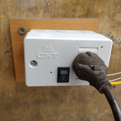BỘ DIỀU KHIỂN BƠM NƯỚC CHỐNG GIẬT CHO PHAO ĐIỆN.
