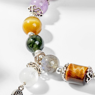 Vòng Tay Phong Thủy Nữ Đá Thiên Nhiên Đa Sắc Phối Charm Ong Bạc (8mm) Nhiều Mệnh Ngọc Quý Gemstones