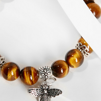 Vòng Tay Phong Thủy Đá Thiên Nhiên Charm Ong - Ngọc Quý Gemstones