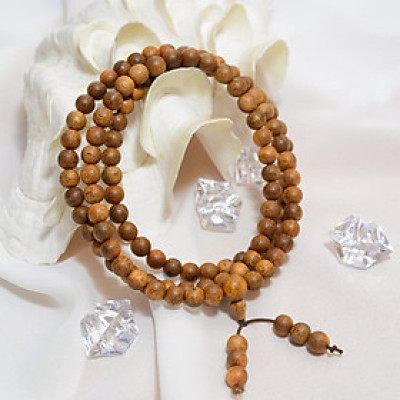 Chuỗi tràng 108 hạt 8 li Trầm Hương tốc xí Khánh Hòa