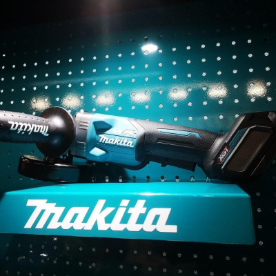 MÁY MÀI GÓC DÙNG PIN 40V 100MM (KHÔNG KÈM PIN VÀ ĐẾ SẠC) MAKITA GA027GZ - HÀNG CHÍNH HÃNG